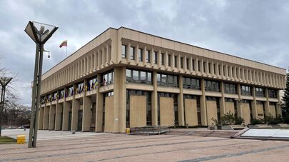 Здание Сейма Литвы в Вильнюсе