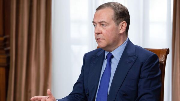 Rusijos Federacijos Saugumo Tarybos pirmininko pavaduotojas Dmitrijus Medvedevas - Sputnik Lietuva