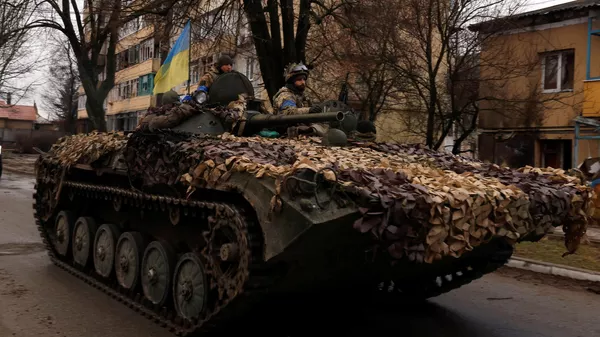 Военнослужащие украинских Вооруженных сил в Буче - Sputnik Lietuva