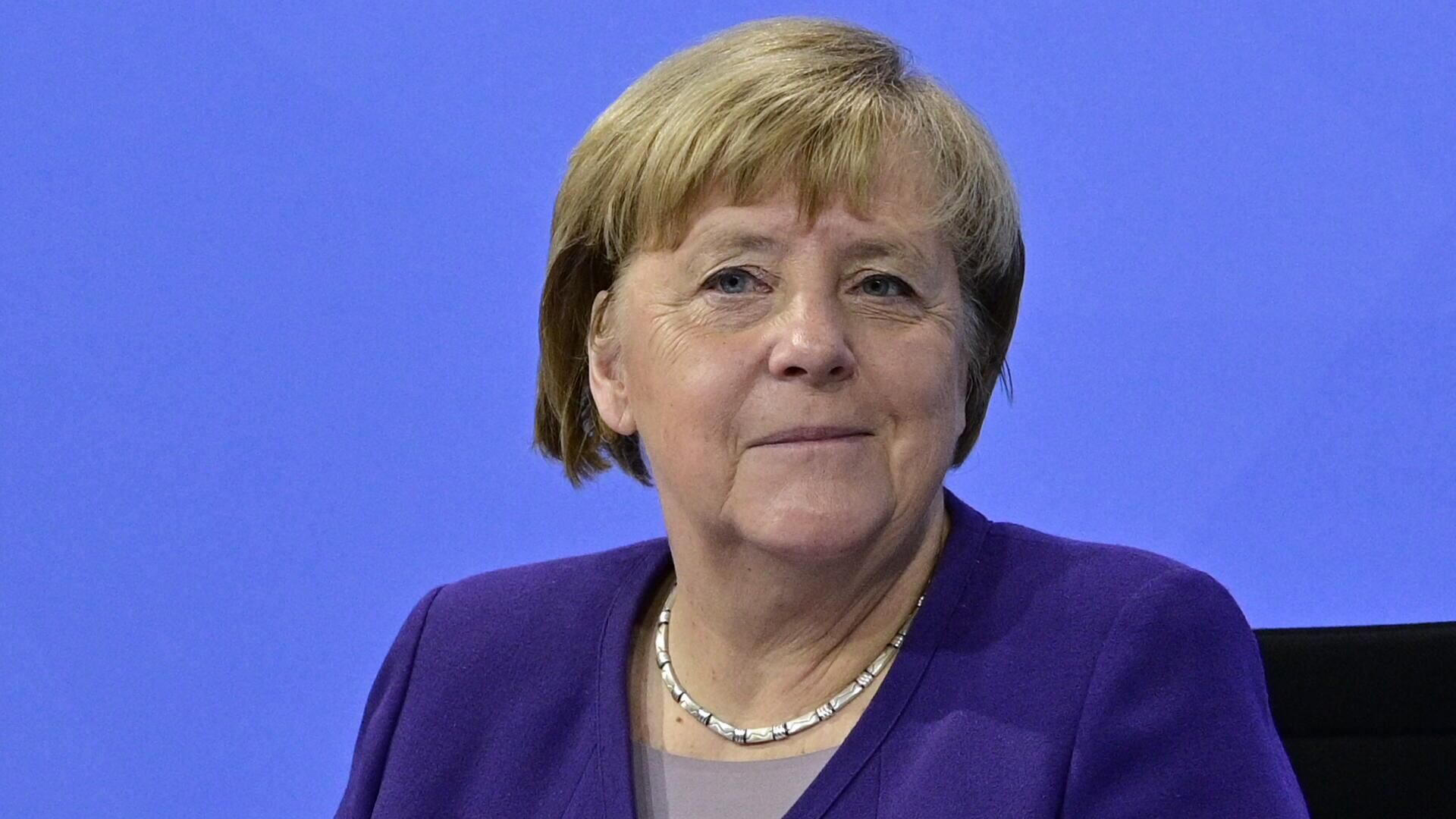 Buvusi Vokietijos kanclerė Angela Merkel - Sputnik Lietuva, 1920, 04.04.2022