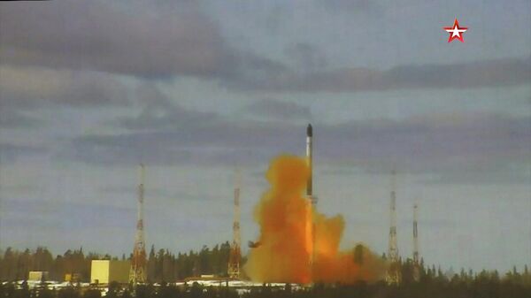 Rusija paleido tarpžemyninę balistinę raketą Sarmat  - Sputnik Lietuva