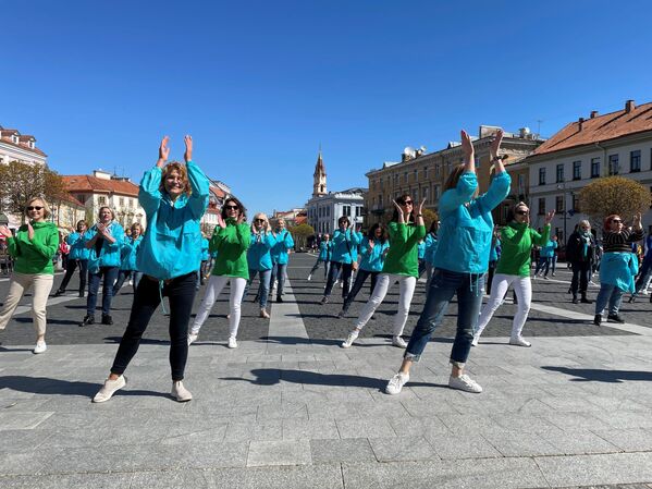 Международный день танца призван объединить все направления танца. - Sputnik Литва