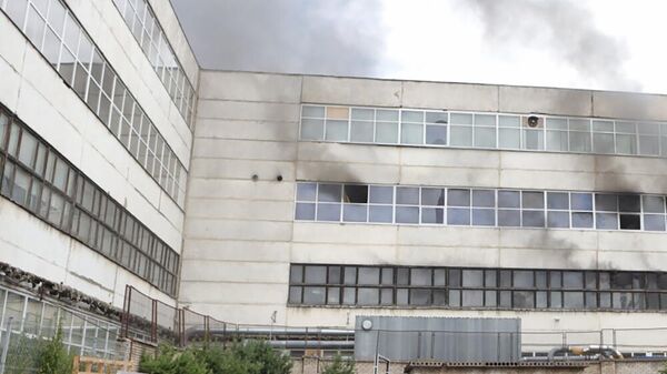 Пожар в здании производителя мебели Kauno baldai в Каунасе - Sputnik Литва