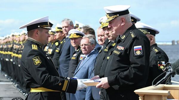 Церемония подписания приемного акта и передачи Военно-морскому флоту исследовательской подводной лодки Белгород - Sputnik Литва
