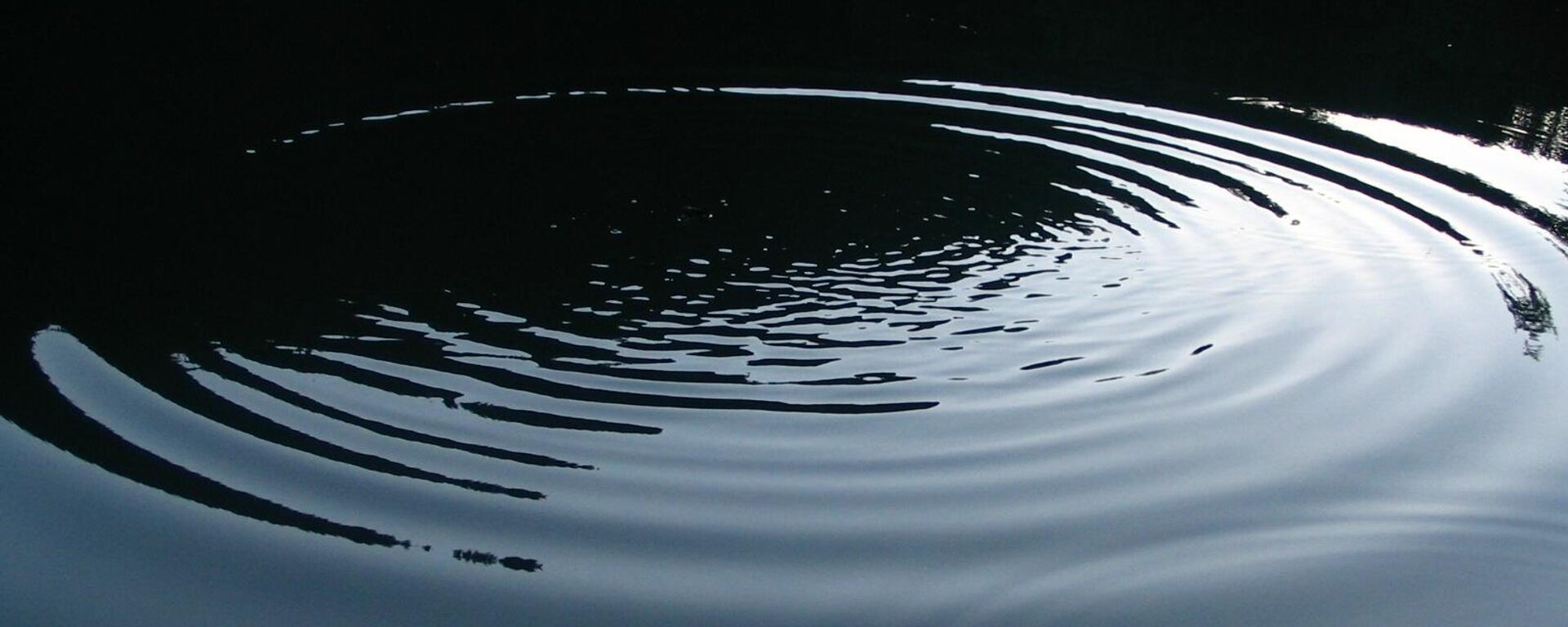 Круги на воде, архивное фото - Sputnik Литва, 1920, 11.03.2026