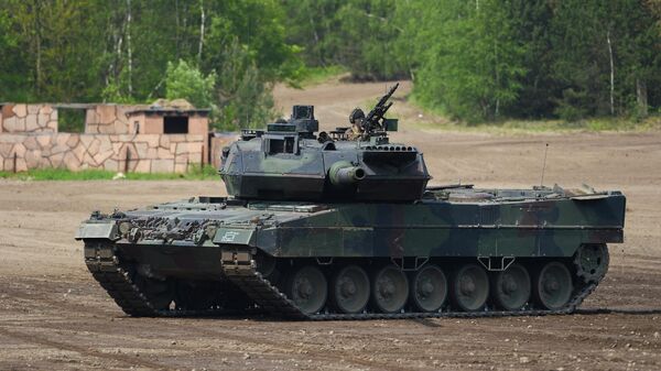 Немецкий танк Leopard, архивное фото - Sputnik Литва