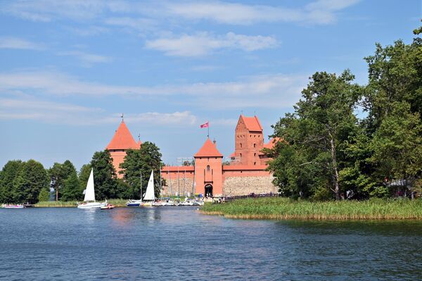 Тракайский замок — визитная карточка города и его главная достопримечательность. - Sputnik Литва