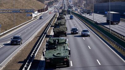 Боевые машины пехоты "Vilkas" вооруженных сил Литвы, архивное фото