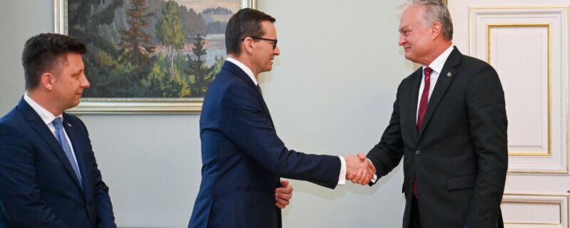  Президент Литвы Гитанас Науседа на встрече с премьер-министром Польши Матеушем Моравецким - Sputnik Литва, 1920, 16.09.2022