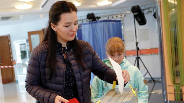 Голосование в городах России на референдумах о присоединении к РФ - Sputnik Литва