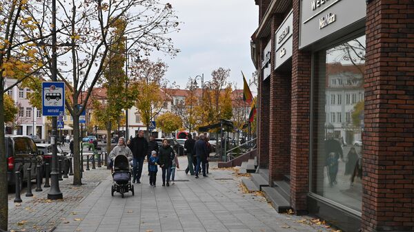 Улица рядом с Ратушной площадью в Вильнюсе - Sputnik Литва