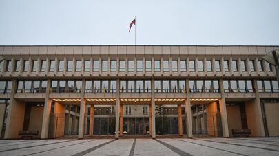 Здание Сейма Литвы в Вильнюсе