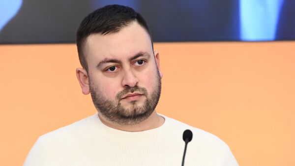 Журналист, шеф-редактор Sputnik Литва Марат Касем - Sputnik Литва