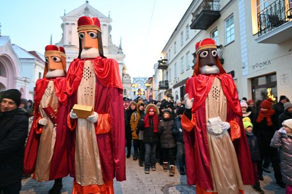 Традиционно 6 января в столице Литвы состоялся праздник Трех Королей. - Sputnik Литва