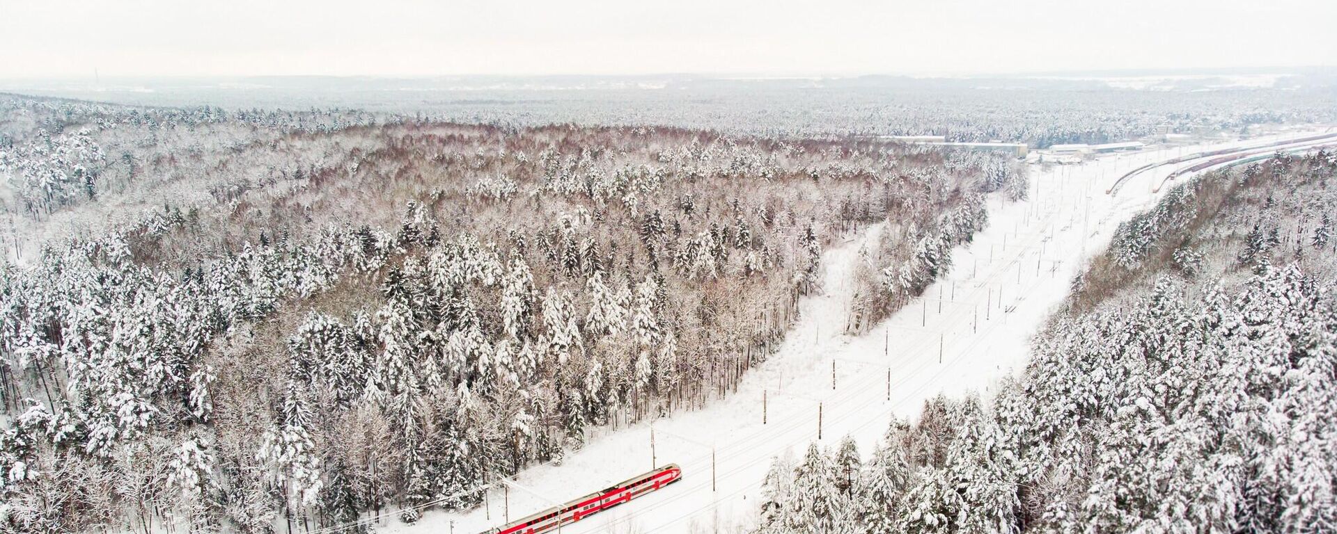 Пассажирский поез, архивное фото - Sputnik Литва, 1920, 29.01.2026