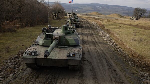 Французские танки Leclerc, архивное фото - Sputnik Литва