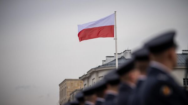 Флаг Польши, архивное фото - Sputnik Литва