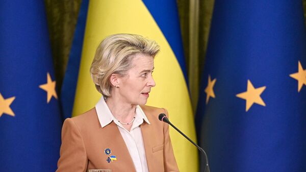 Председатель Европейской комиссии Урсула фон дер Ляйен - Sputnik Литва