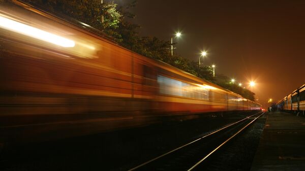 Поезд в движении - Sputnik Литва