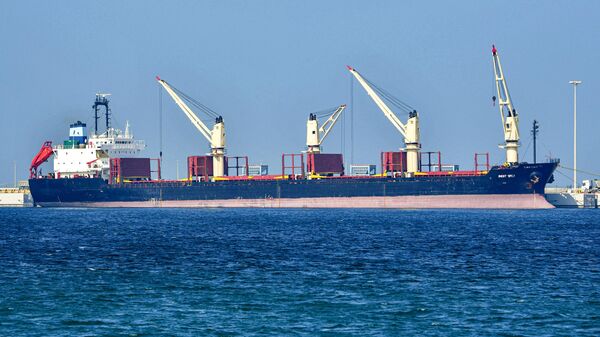 Нефтяной танкер в порту Рас аль-Хайр, Саудовская Аравия - Sputnik Литва