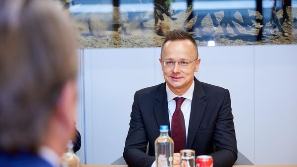 Министр иностранных дел Венгрии Петер Сийярто - Sputnik Литва