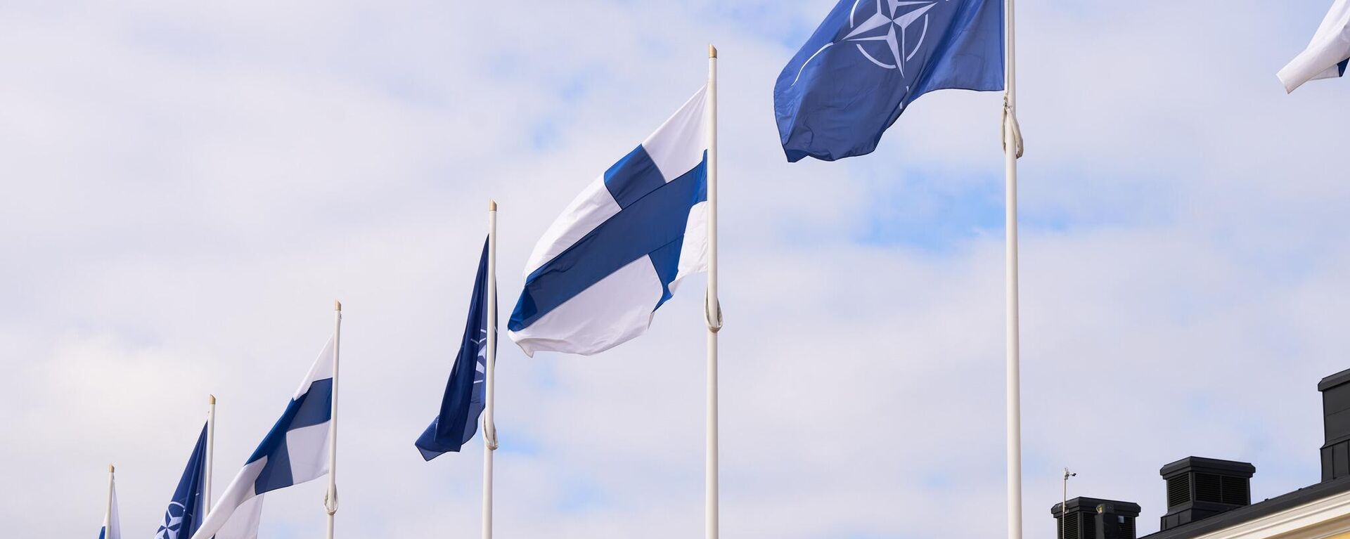Флаг НАТО на Министерстве иностранных дел Финляндии в Хельсинки, архивное фото - Sputnik Литва, 1920, 15.08.2023