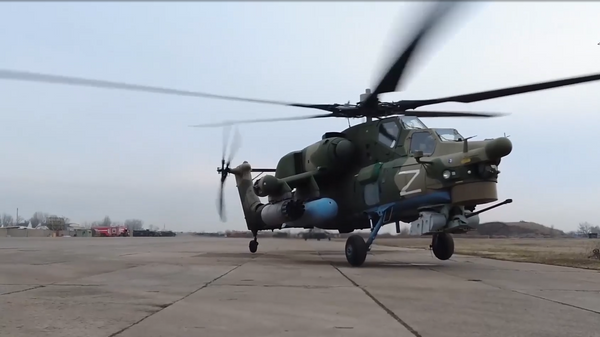 Боевая работа экипажей ударных вертолетов Ми-28Н - Sputnik Литва