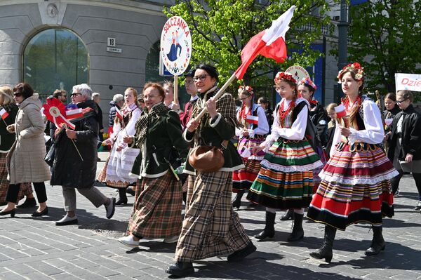 Основная часть поляков проживает в юго-западном и в столичном регионах Литвы. - Sputnik Литва