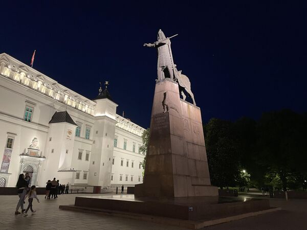 Хотя мероприятие носит название &quot;Ночь музеев&quot;, большинство музеев работали с 18:00 до 24:00 часов. - Sputnik Литва