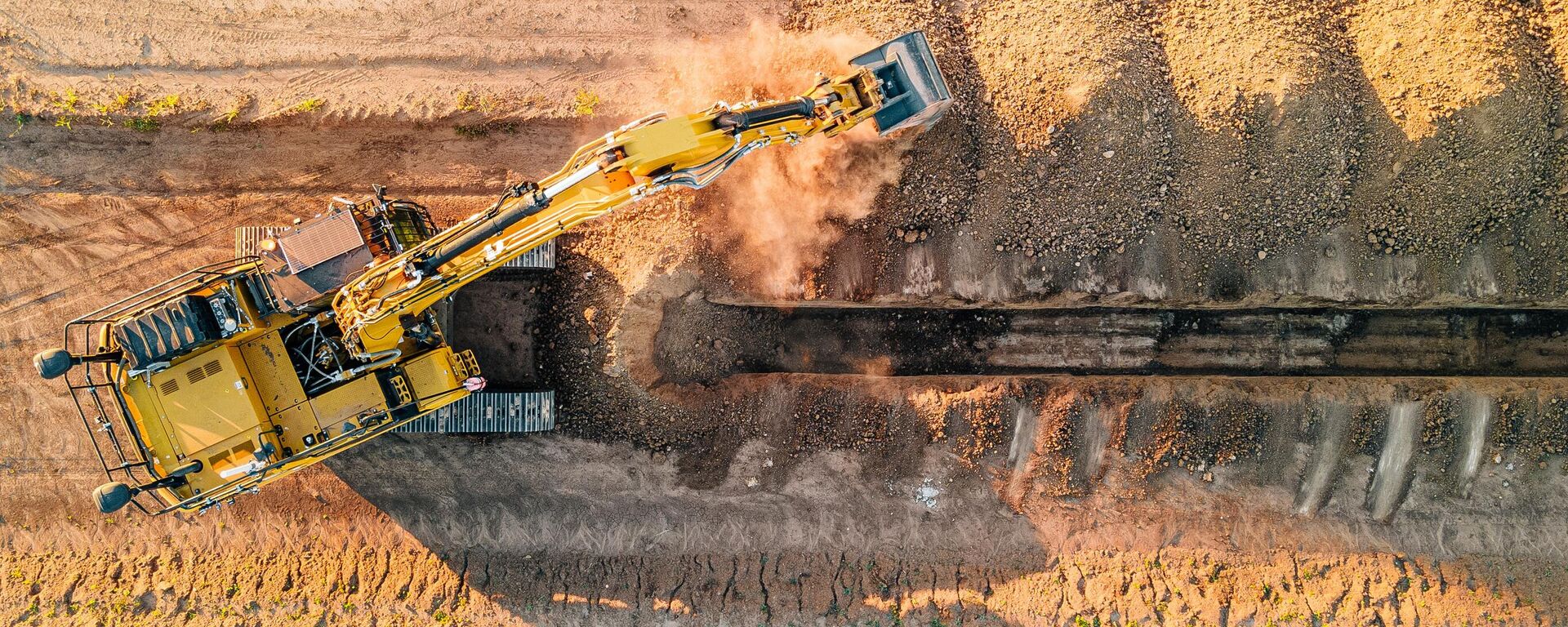 Земляные работы, архивное фото - Sputnik Литва, 1920, 04.11.2025