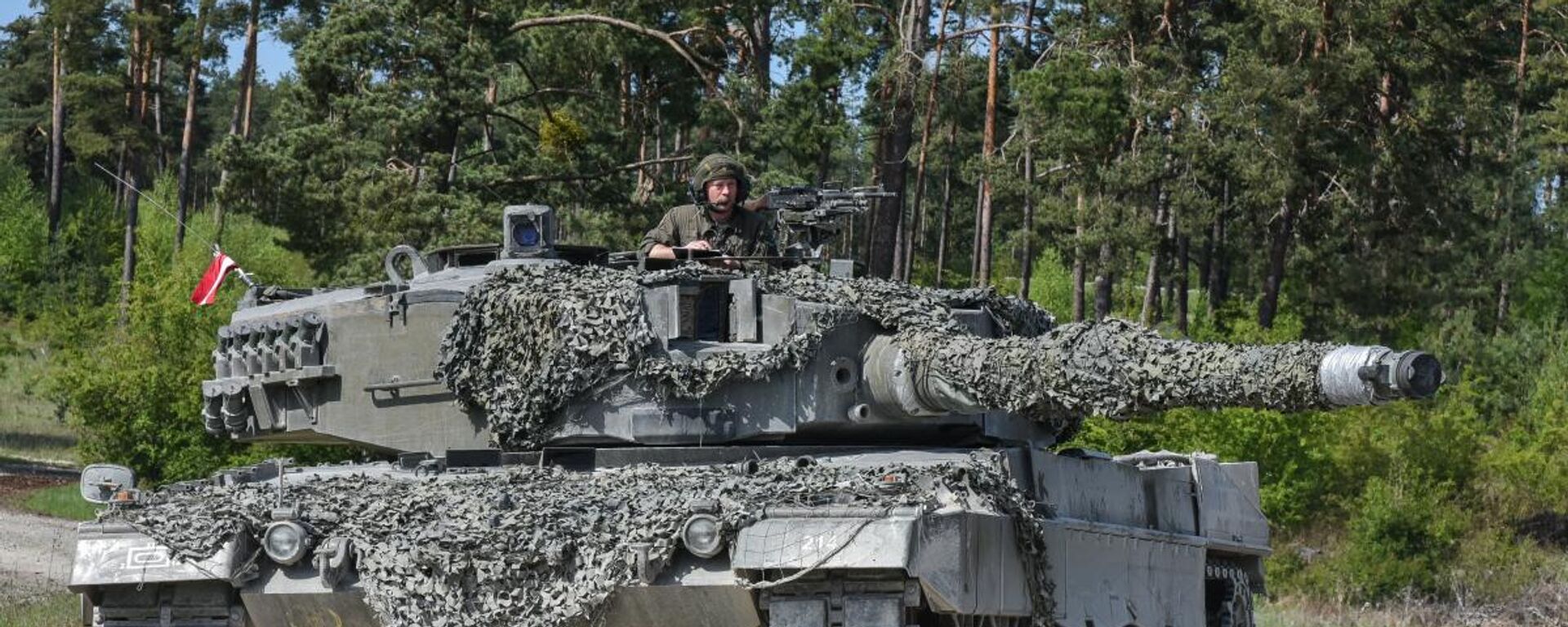Танк Leopard 2A4, архивное фото - Sputnik Литва, 1920, 12.08.2025