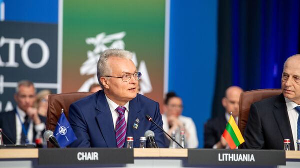 Президент Литвы Гитанас Науседа на саммите НАТО в Вильнюсе - Sputnik Литва