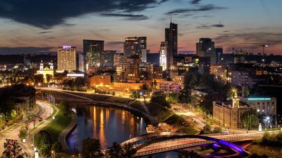  Вид ночного Вильнюса, архивное фото 