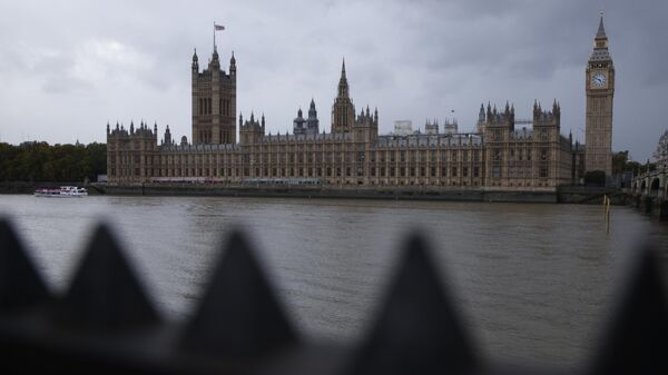 Вид на здания парламента в Лондоне, архивное фото - Sputnik Литва