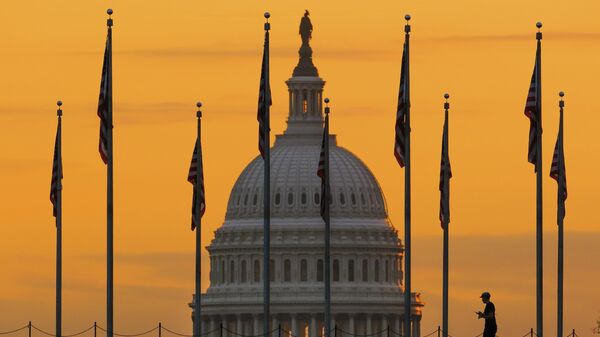Здание Капитолия в Вашингтоне, архивное фото - Sputnik Литва