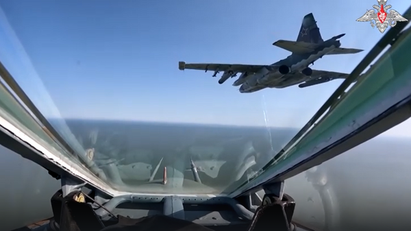Боевая работа Су-25 - Sputnik Литва