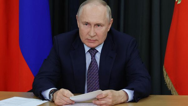 Президент РФ В. Путин провел заседание Российского оргкомитета Победа - Sputnik Литва