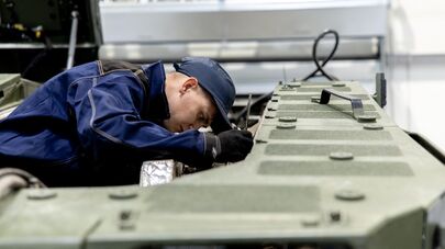 Мастерская по ремонту и обслуживанию военно-транспортной техники В Рукле