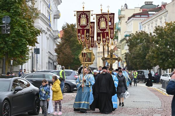 Крестный ход в Вильнюсе в честь прибытия чудотворной Сурдегской иконы. - Sputnik Литва