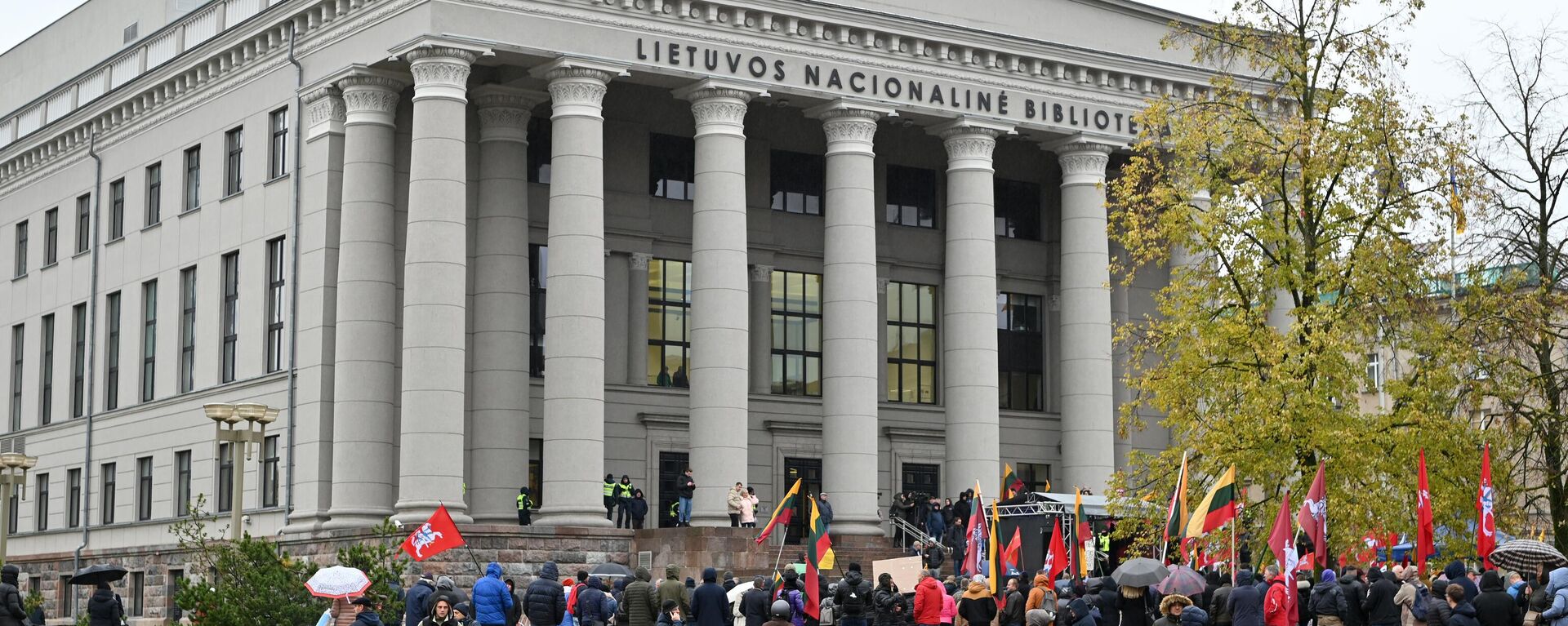 Акция протеста в Вильнюсе против нового налога на недвижимость - Sputnik Литва, 1920, 26.10.2023