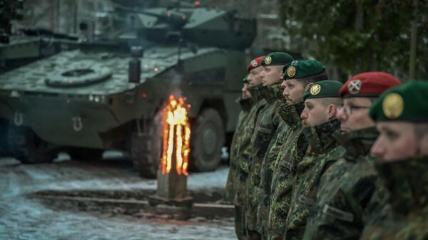 Награждение солдат первой ротации немецкой бригады повышенной готовности - Sputnik Литва