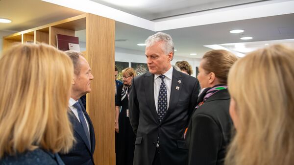 Президент Литвы Гитанас Науседа и премьер-министр Польши Дональд Туск - Sputnik Литва