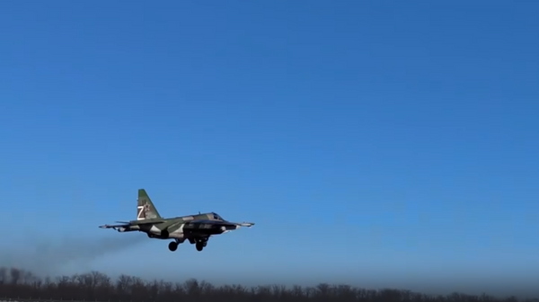 Боевая работа экипажей Су-25 в зоне спецоперации - Sputnik Литва