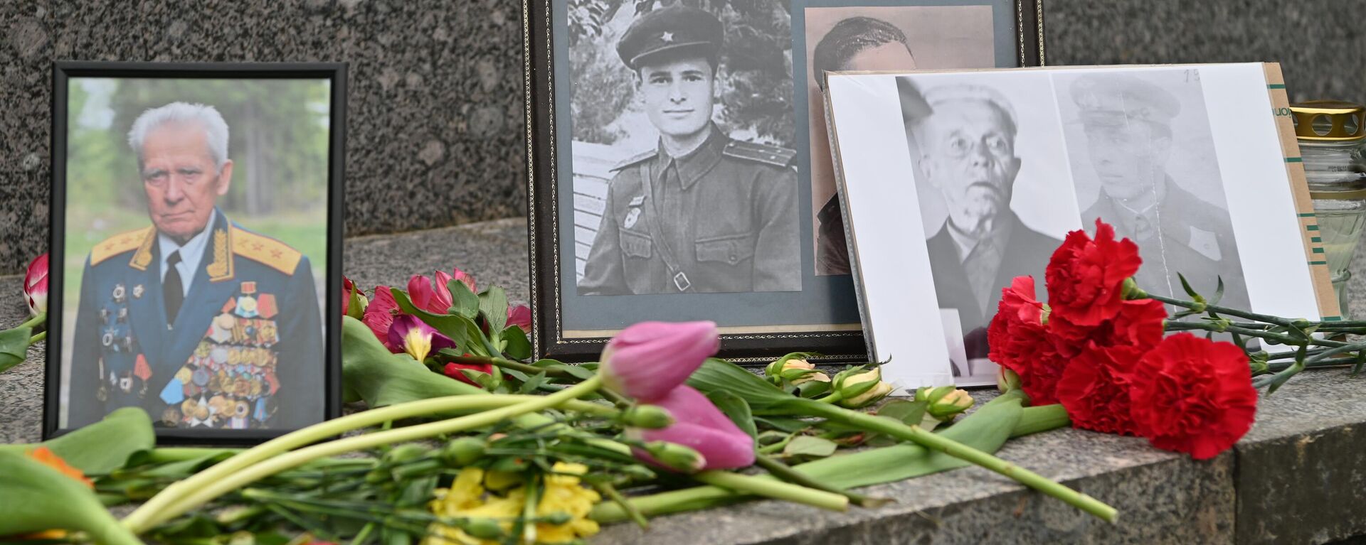 День Победы – 2024 на Антакальнисском кладбище в Вильнюсе - Sputnik Литва, 1920, 09.05.2024