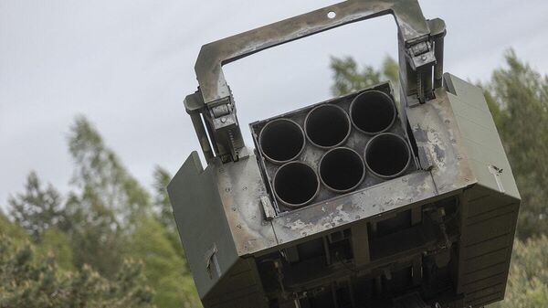 Реактивная система залпового огня HIMARS, архивное фото - Sputnik Литва