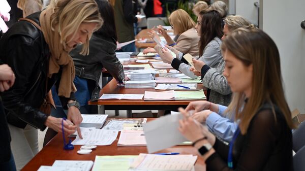 Досрочное голосование на выборах президента Литвы - Sputnik Литва
