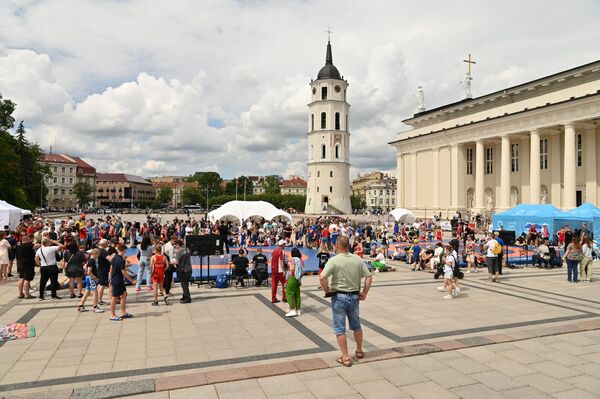 Традиционно спортивное событие привлекло большое внимание среди детей и подростков. - Sputnik Литва