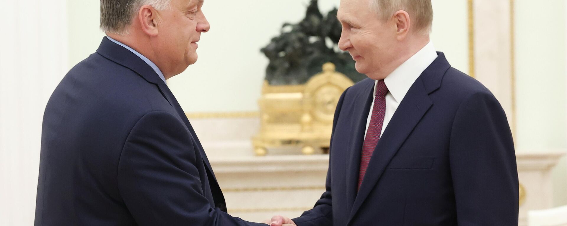 Президент РФ Владимир Путин встретился с премьер-министром Венгрии В. Орбаном - Sputnik Литва, 1920, 05.07.2024
