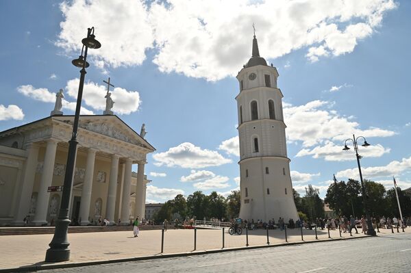 По дате Жолинес соответствует большому христианскому празднику Успения Пресвятой Богородицы. - Sputnik Литва