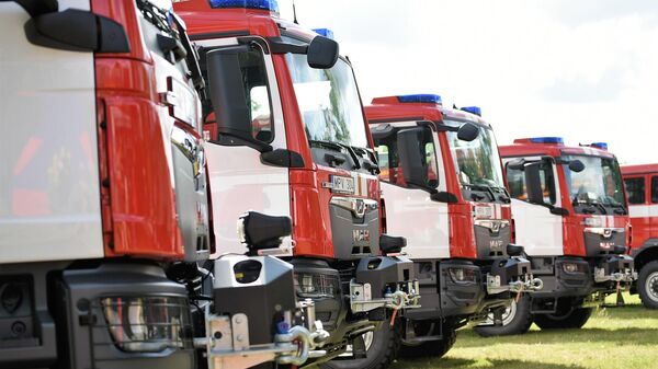 Автомобили Департамента пожарной безопасности и спасения Литвы, архивное фото - Sputnik Литва